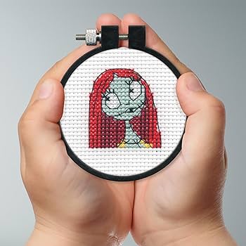 LUXURY NEEDLEPOINT FROM LONDON 刺繍 テーブル LUXURY NEEDLEPOINT FROM LONDON 刺繍 テーブル